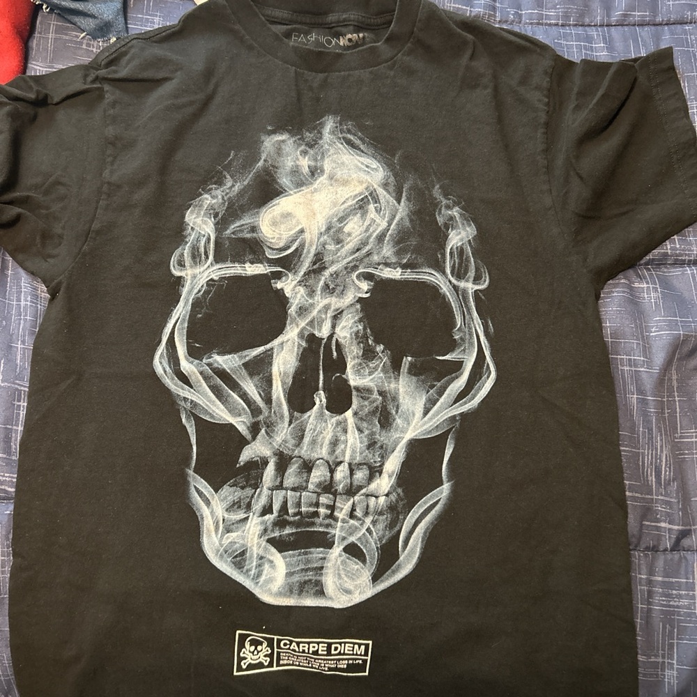 Fashion Nova Black and White Skull Graphic Short Sleeve Tee